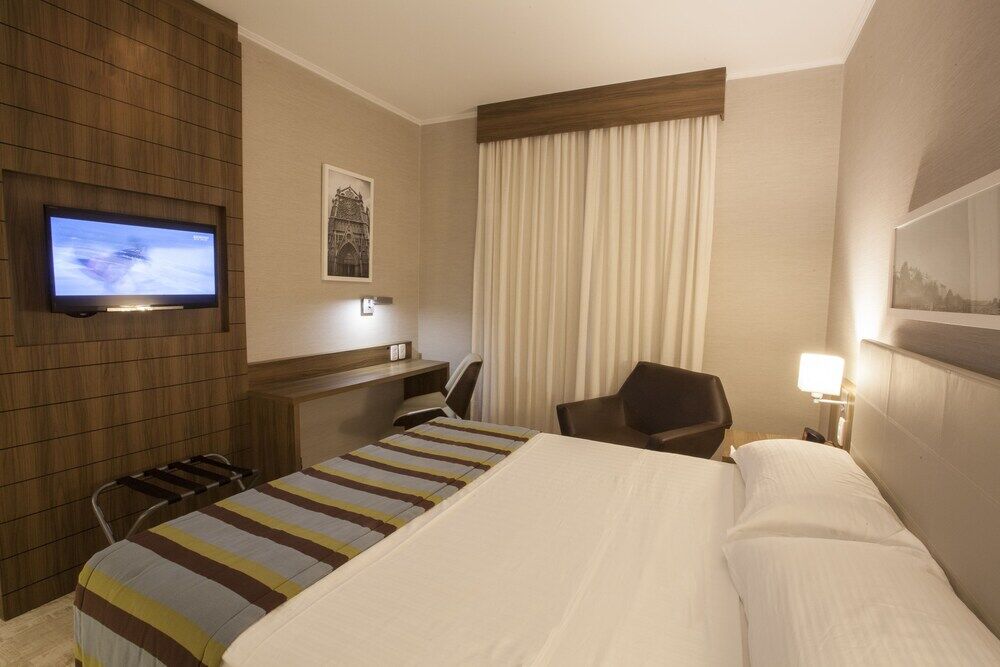Hotel Agisol Marília מראה חיצוני תמונה